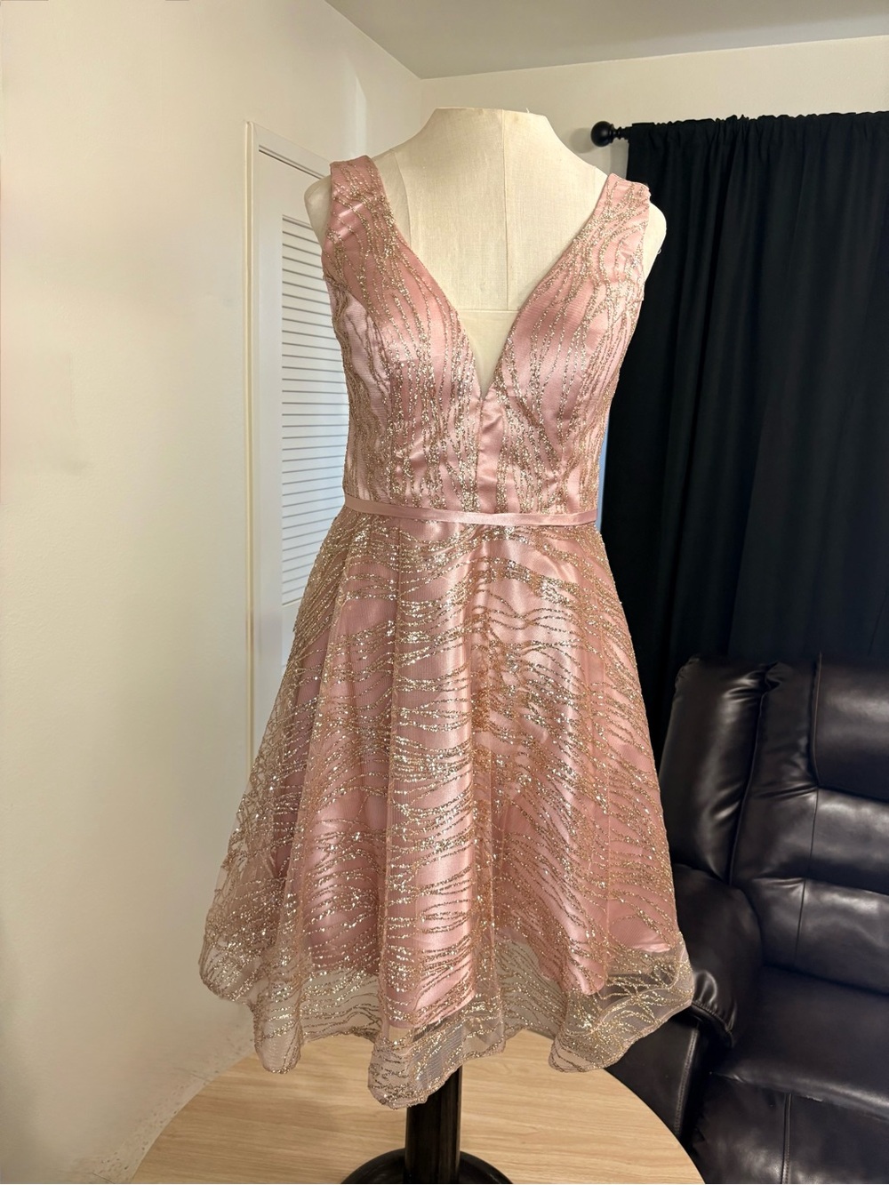 Blush Pink Glitter V-Neck Party Dress